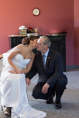 Dad's kiss/ Kouts, Indiana