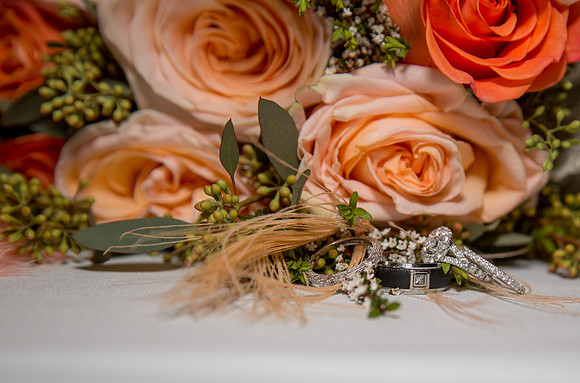 Wedding ring with bouquet