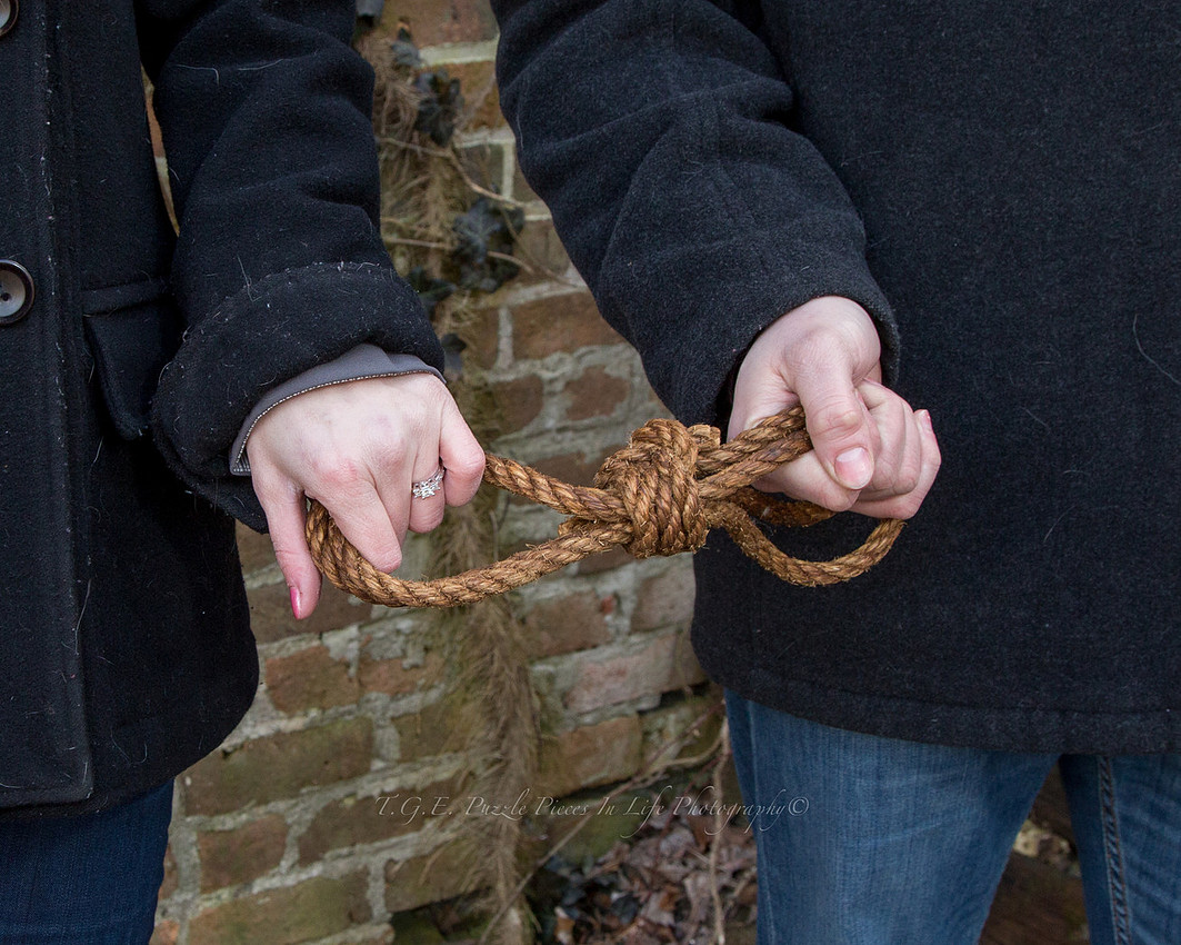 Tying the knot at Deep River county Park