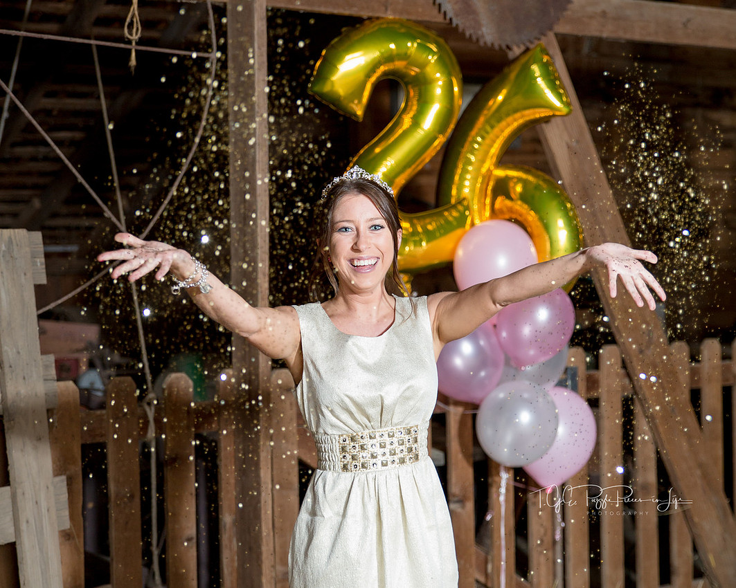Glitter makes everything fun/ Buckley homestead / Portrait Photographer/ Portrait Photographer