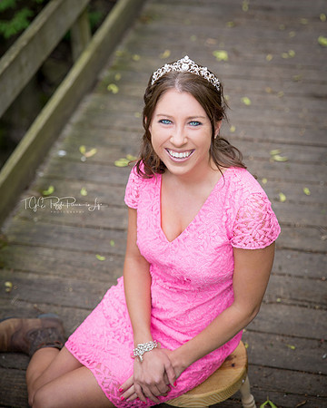 Perfection/ Buckley Homestead/ Portrait Photographer