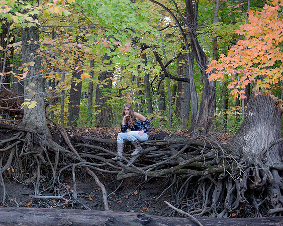 Roots/Senior photographer/Hobart Indiana