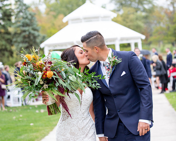 One More Kiss/ Wedding Day/ Wicker Park Venue, Highland/ Northwest Indiana Wedding Photographer