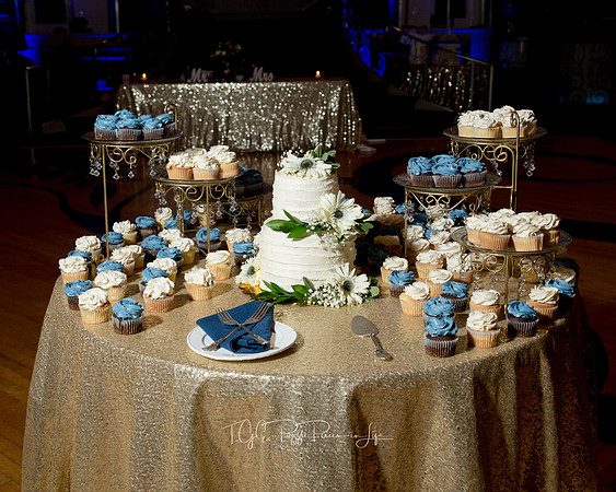 Yum /Wedding Photographers /Golden Star Cafe