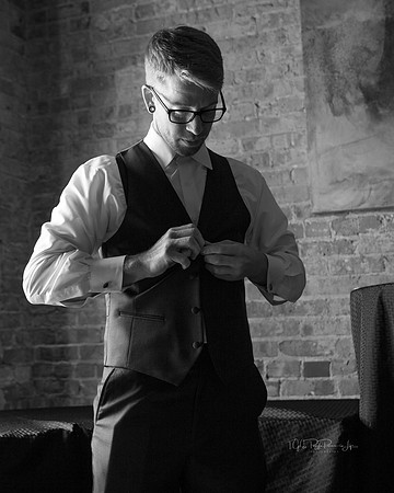 Ready/ Wedding Photographers/ Rensselaer, Indiana