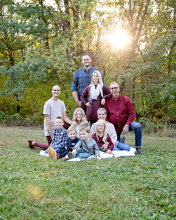 Time for you/ Large Family Session/ Gabis Arboretum, Tall Tree, Valparaiso, Indiana/ Northwest Indiana Photographer
