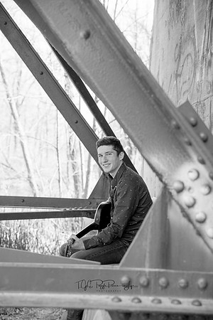 I Hide Myself in You/ Senior 2018/ Northwest Indiana Photographer/ Morocco, Indiana