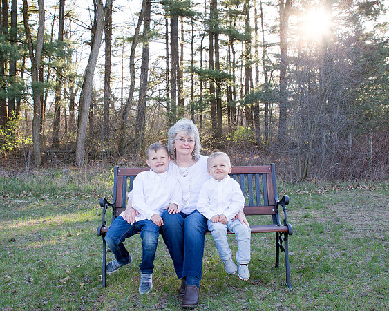 Great Grand Kids with Grandma/ Northwest Indiana Photographer/ Demotte, Indiana