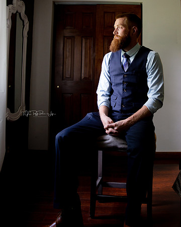 A Groom's Moment of Reflection/ Northwest Indiana Wedding Photographer/ Linton, Indiana