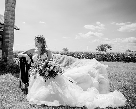 Breathtakingly Beautiful/ Jasper County Fair Grounds/ Wedding Photographer
