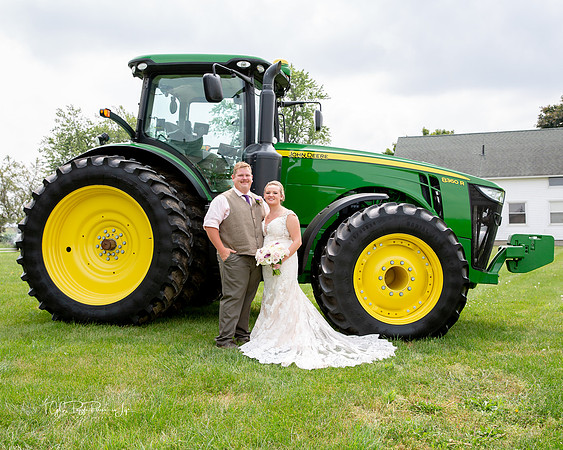 My Tractor is Sexy/ Beecher, Ill/ Wedding Photographer
