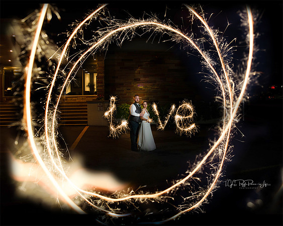 Sparkling with Love/ Teibels, Schererville, In/ Wedding Photographer